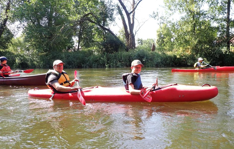 Paddler auf der Saale bei Rudolstadt Thüringen